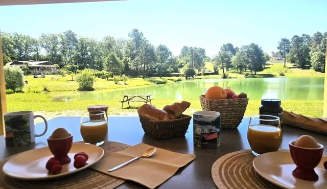 Mobile home Premium facing the pond 4 persons