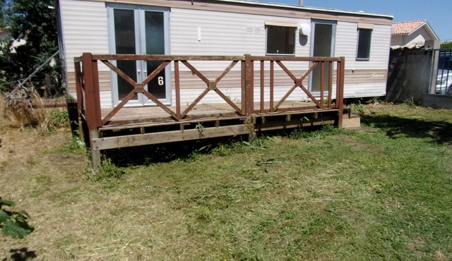 Mobile Home 'Sci Du Sancillon' with Mountain View, Private Terrace and Shared Garden