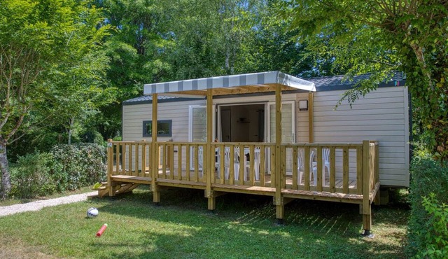 Mobile home with terrace for 6 people, 2 bedrooms