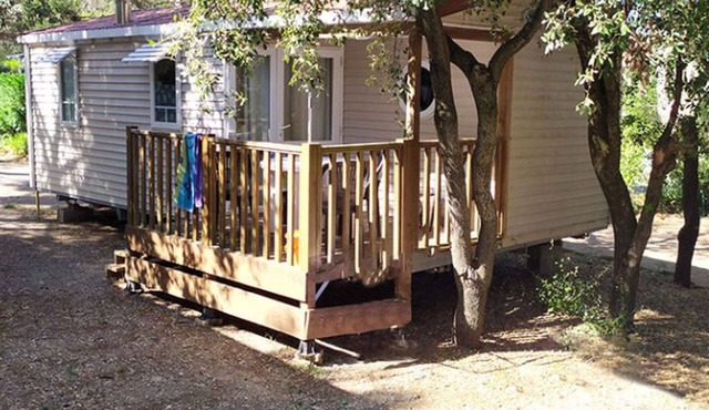 Mobile home with terrace for 6 people, 2 bedrooms
