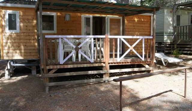 Mobile Home with Terrace for 6 People