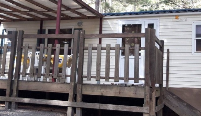Mobile Home with Terrace for 4 People
