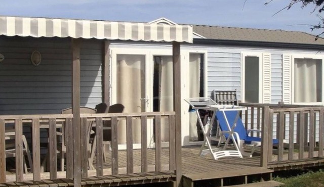 Mobile home with terrace - 6 guests