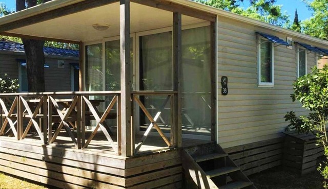 Mobile home with terrace - 6 guests