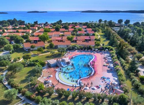 Mobile Homes Bi Village - Adriatic Kampovi