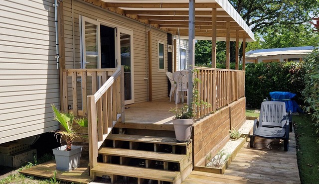 'Mobilehome Familial' with Shared Pool, Garden & Wi-Fi