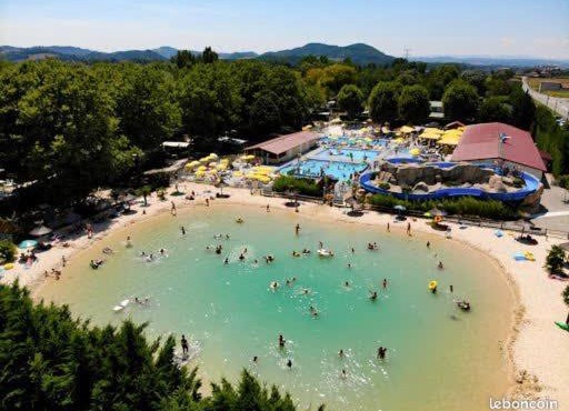 Mobilhome 6 personnes camping 4*