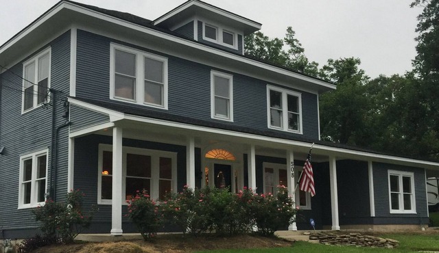 Mockingbird Landing, A small town Texas Inn in historic Bellville