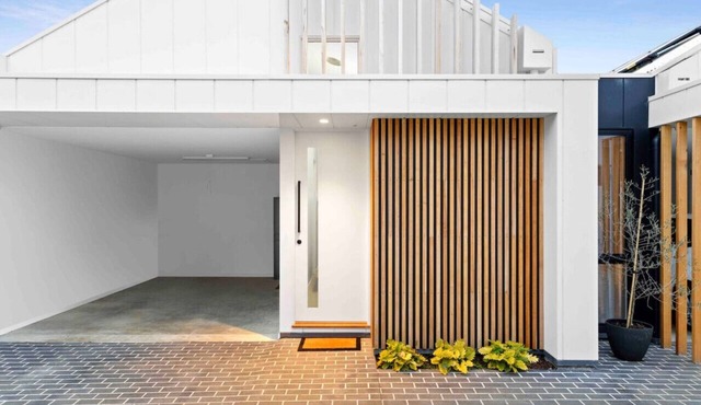 Mod House- Luxury winter getaway! Pets accepted!