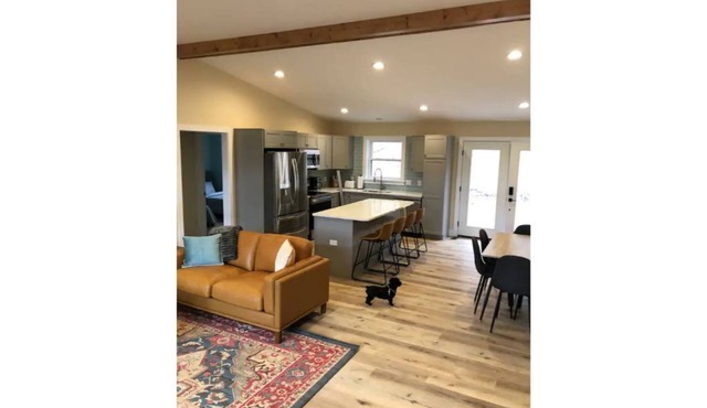Mod Mountain Hideaway near Bedford Springs Hotel