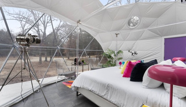 Mod Squad Bubble Hut
