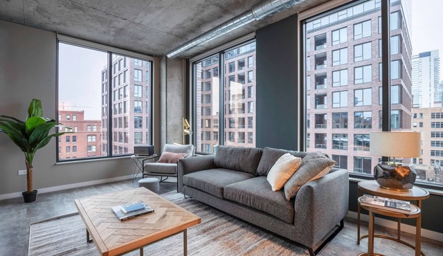Mod West Loop 2BR w/Gym, Pool, W/D, nr. Fulton Market, by Blueground
