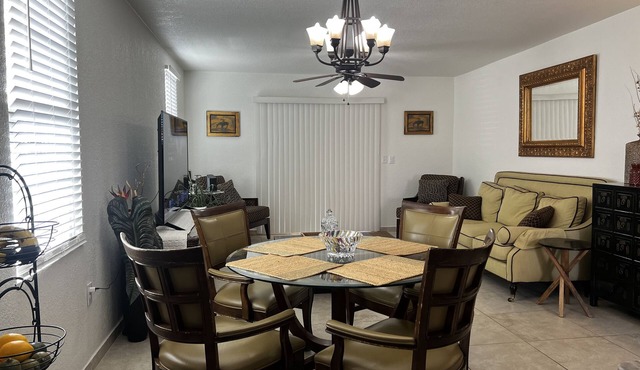 Modern 1/2 Duplex in Sierra Vista
