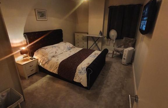 Modern 1 bed Apartment close to city centre