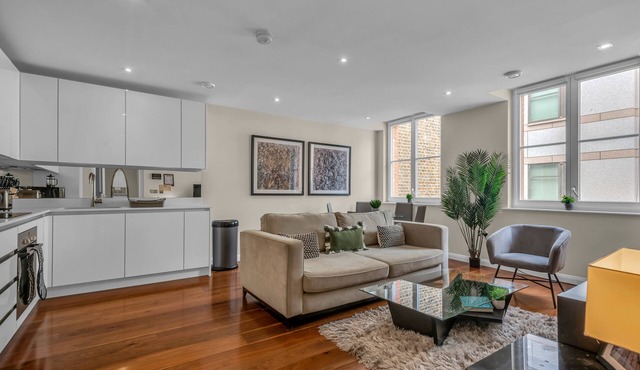 Modern 1 Bedroom Apartment at Chancery Lane by MySquare London