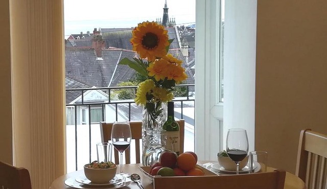 Modern, 1 Bedroom Apartment, Uplands, Swansea