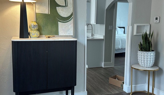Modern 1-Bedroom Retreat Just Steps from Historic Route 66 with new appliances.
