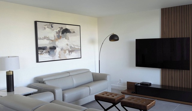 Modern 1-Bedroom Condo in Delray Beach