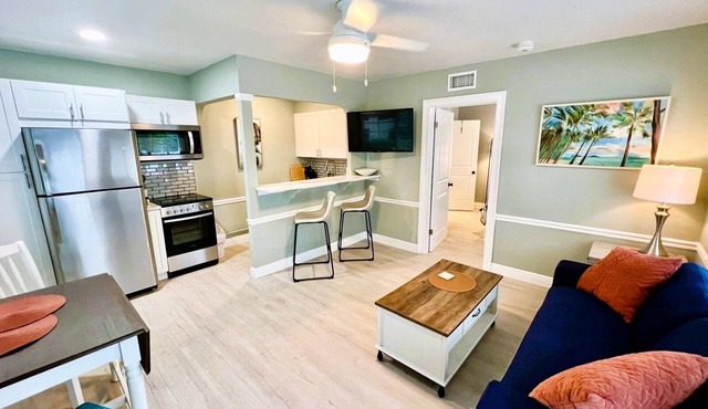 Modern 1 bedroom villa just five minutes to the beach!