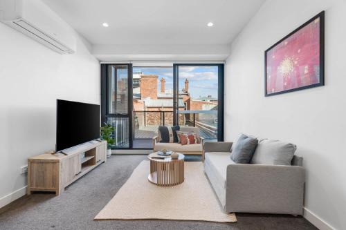 Modern 1b Apt Near Swinburne University