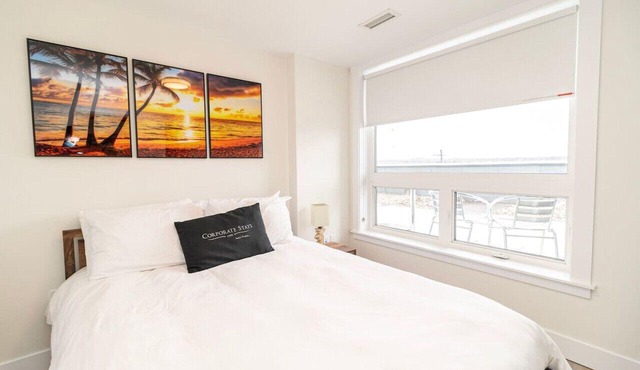 Modern 1BR Apt with GYM near Hydrostone Market