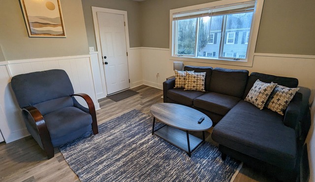 Modern 1br in downtown Biddeford