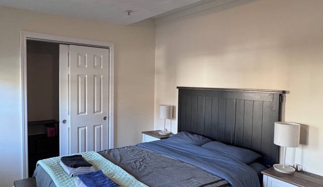 Modern 1BR Near Boston - Easy Transit Access