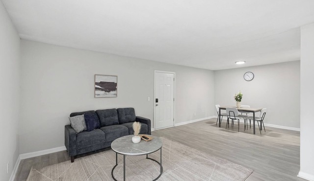 Modern 1BR Retreat Near Stone Mountain