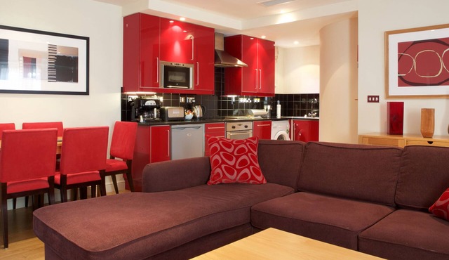 Modern 2 Bedroom Apartment in Stratford upon Avon