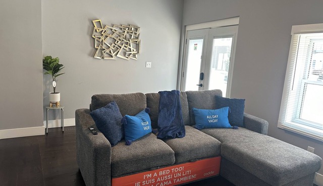 Modern 2 Bed/2 Full Bath Retreat with King Bed