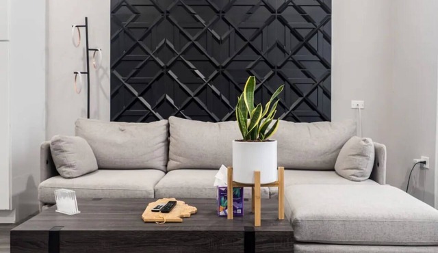 Modern 2-bedroom 2 -bath condo in wonderful Woodlawn Chicago.