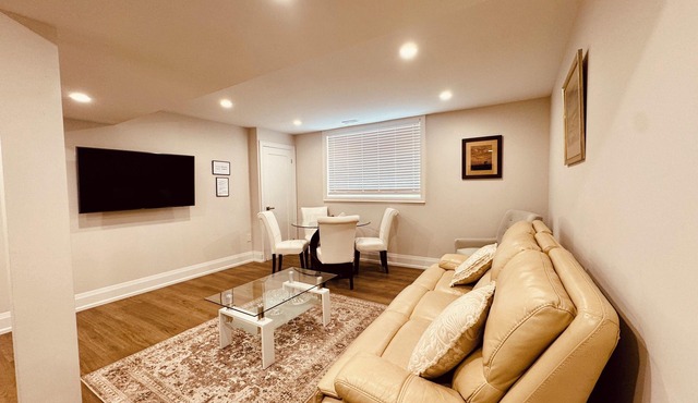 Modern 2 Bedroom 1 Parking Basement Unit