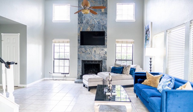 Modern 2-bedroom home with loft and indoor fireplace!