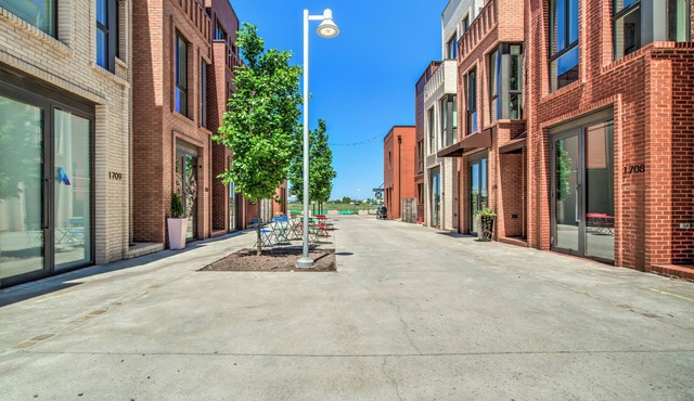 Modern 2-bedroom in WHeeler