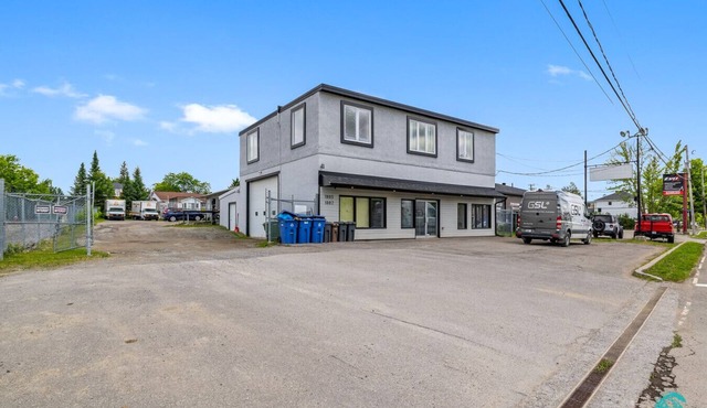 Modern 2 bedrooms loft
