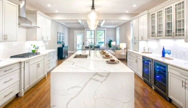 MODERN 2022 NEWLY BUILT TOWNHOME