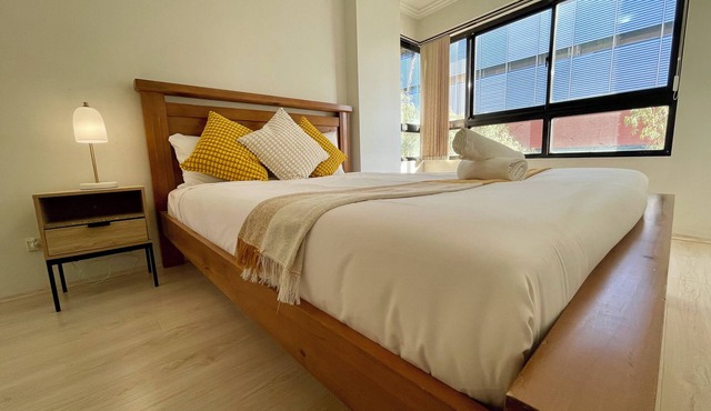 Modern 2B2B Apartment in Central Hurstville