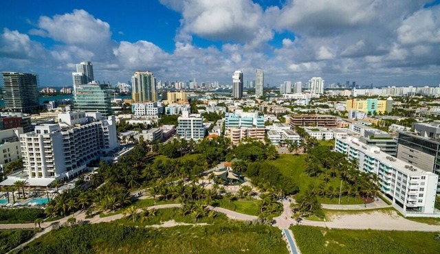 Modern 2BD in South Beach - Steps to the beach