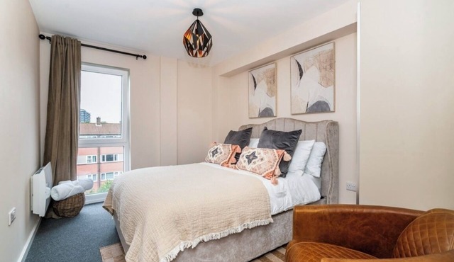 Modern 2bed Manchester+ parking