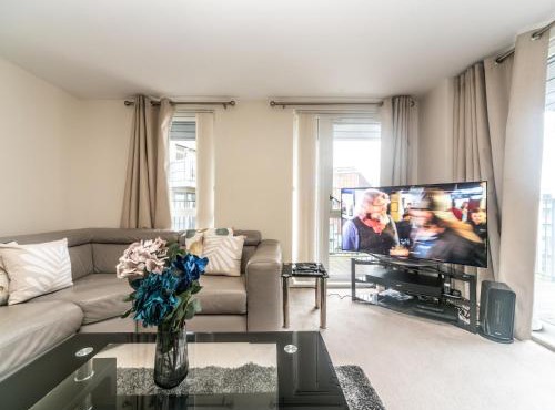 Modern 2Bedroom & 2Bathroom Apartment in Colindale - North London - Pass the Keys