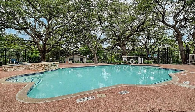 Modern 2BR 2BA near Domain - Q2 Stadium - SXSW - Kalahari Resorts