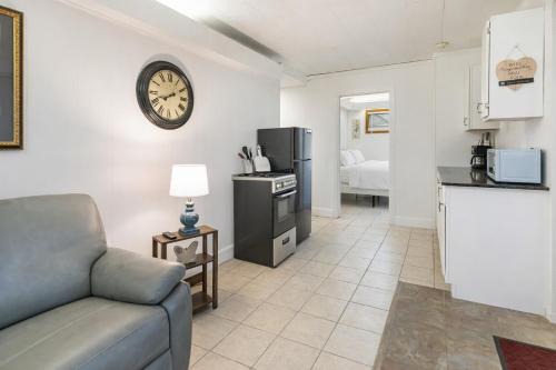 Modern 2BR Apartment Free Parking Baden
