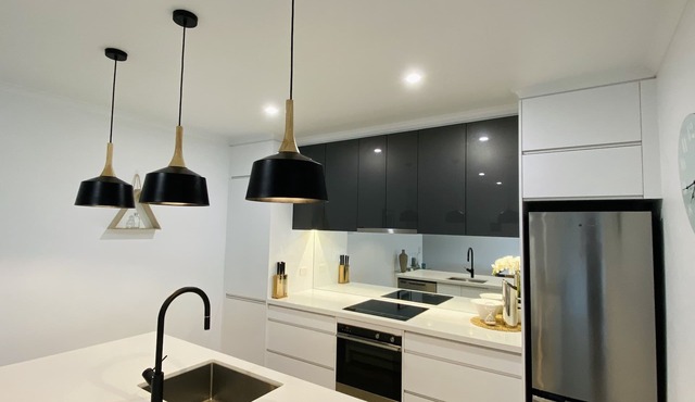 *Modern 2BR APT - BBQ/Pool/Sauna/WiFi