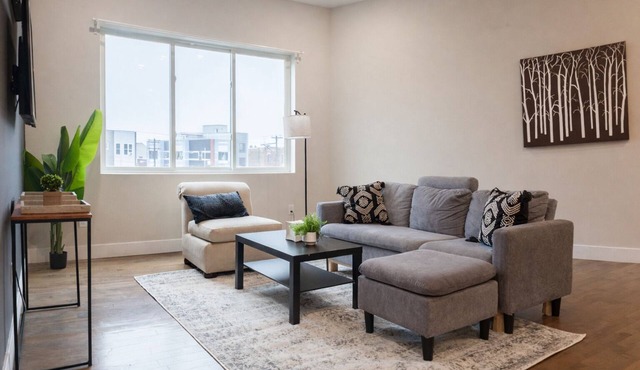 Modern 2BR Apt Point Breeze Unit 3 Heart of Philly