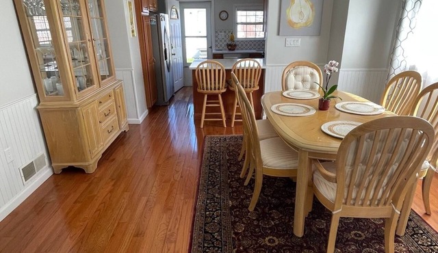 Modern 2BR Home in Natrona Hts