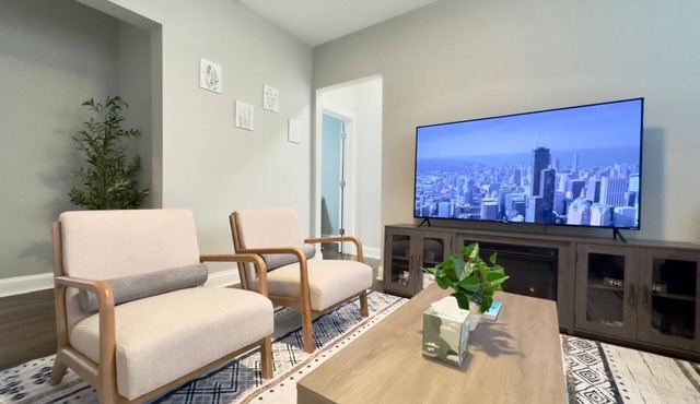 Modern 2BR, Ideal Location Near Local Spots