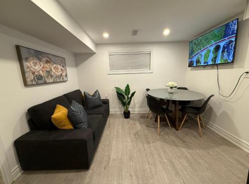 Modern 2BR in the Heart of Little Italy