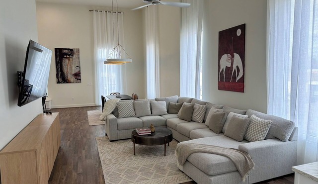 Modern 2BR in Trussville Entertainment District