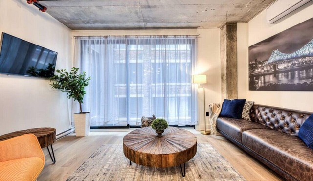 Modern 2BR Suite Old Montreal B2