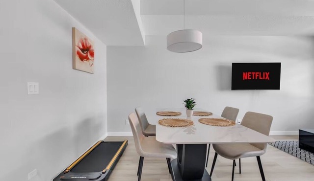 Modern 2BR Townhome in Belmont with AC & Parking